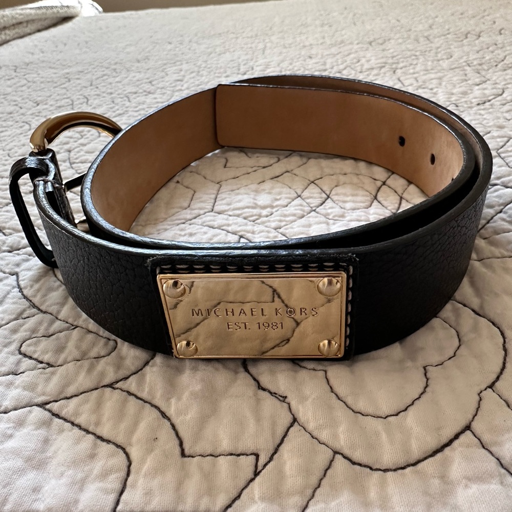 Michael Kors Black Belt with Gold Buckle and Adjustable Holes - Picture 5 of 7